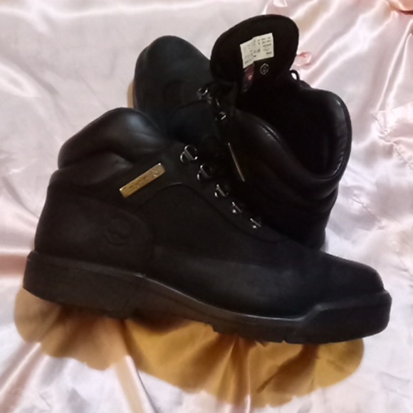 Good used timberland boots size 10 mens - Picture 5 of 8
